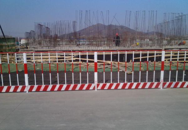 1523151405366028.jpg 護欄網(wǎng),市政護欄網(wǎng),欄網(wǎng)廠家