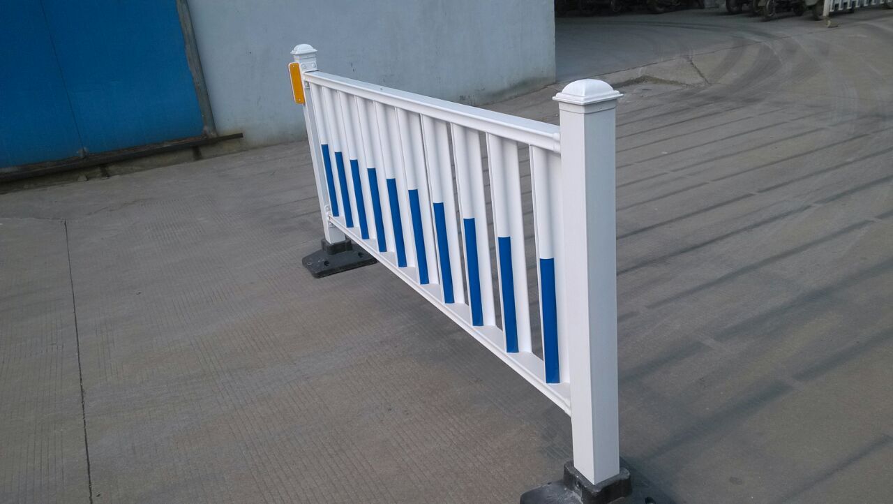 1523153202477351.jpg 護(hù)欄網(wǎng),市政護(hù)欄網(wǎng),欄網(wǎng)廠家