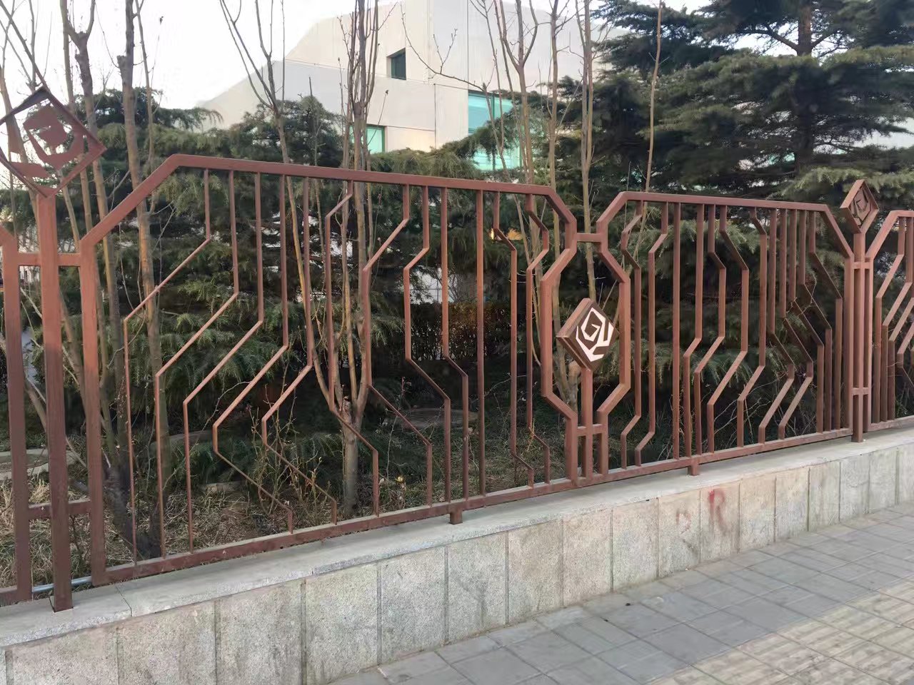 廠(chǎng)區(qū)圍欄網(wǎng)