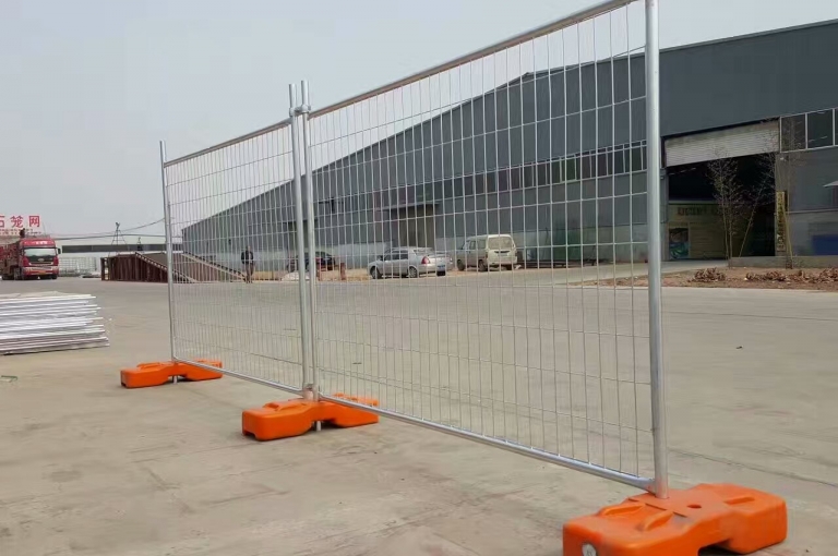 可移動(dòng)圍欄