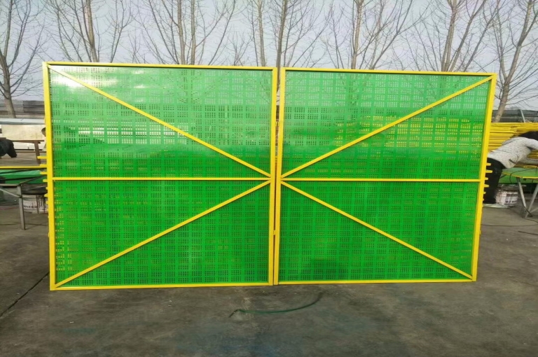 鐵絲防護(hù)網(wǎng)